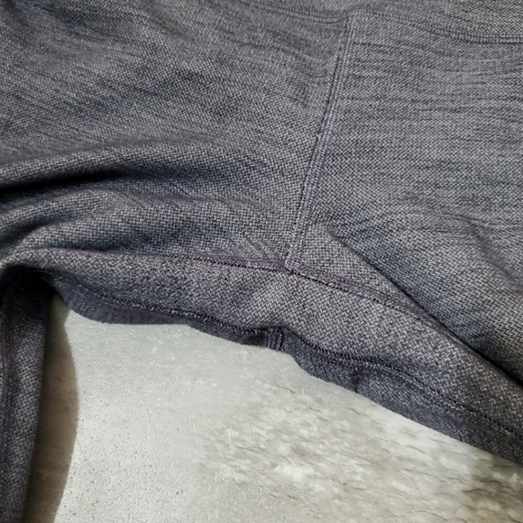 Lululemon Align Pant II 24". High Rise. Nulu. Grey Patterns. Crop. Size 6. - Picture 7 of 12